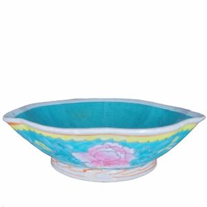 Chinese turquoise floral pedestal bowl